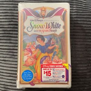 Snow White VHS never opened NEW original seal